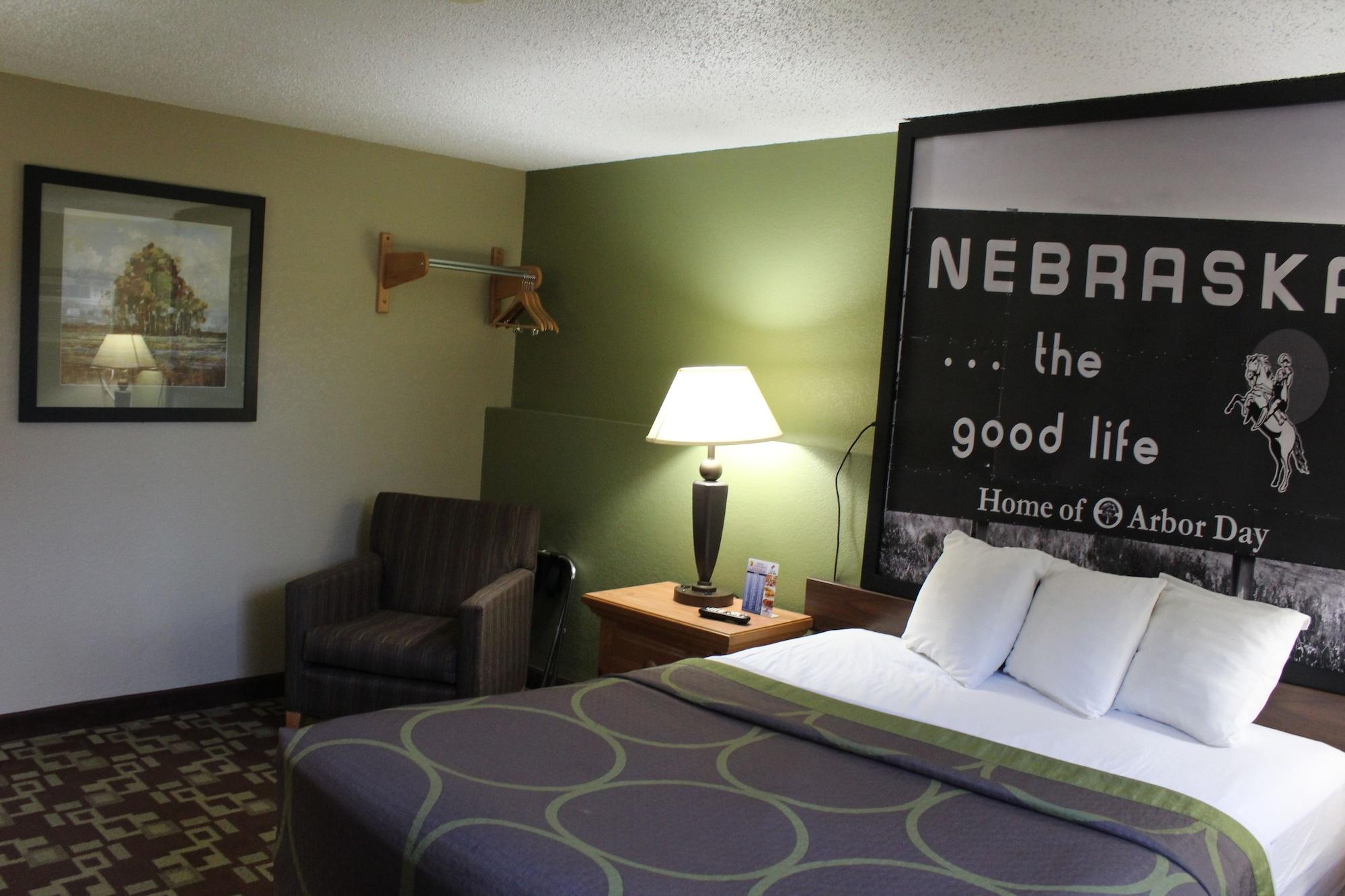 Super 8 By Wyndham Kearney
